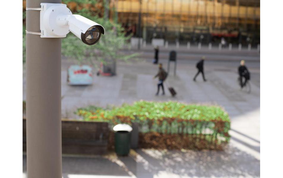 ライブストリーミング写楽庫SRK-L4KE+PoE給電Hub